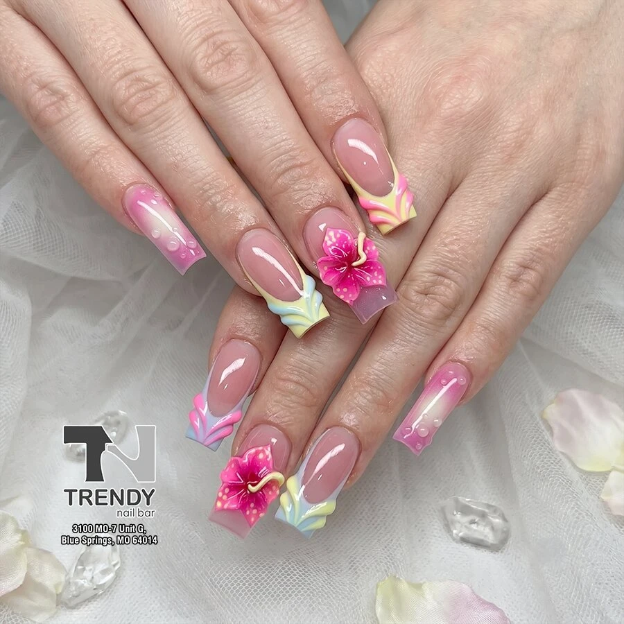 Nails Design Blue Springs, MO 64014